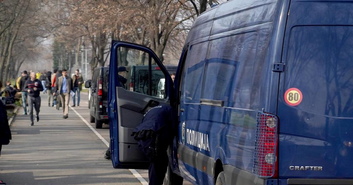 Susjeda pronašla beživotno tijelo mladića (23) na stubištu zgrade u Beogradu
