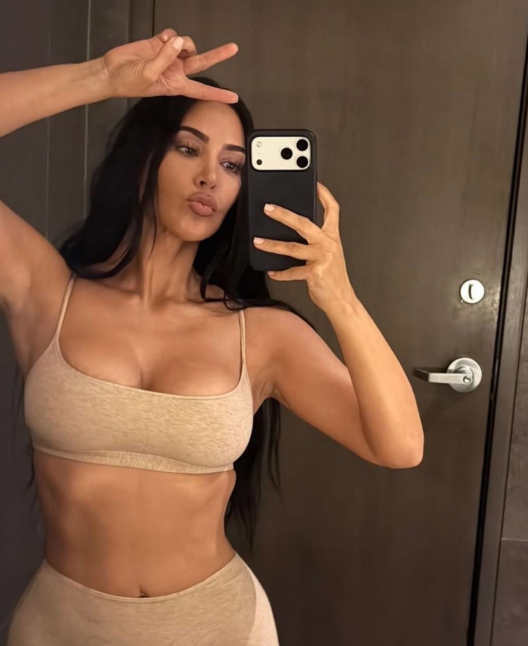 Kim Kardashian treba šest zaštitara da bi mogla spavati