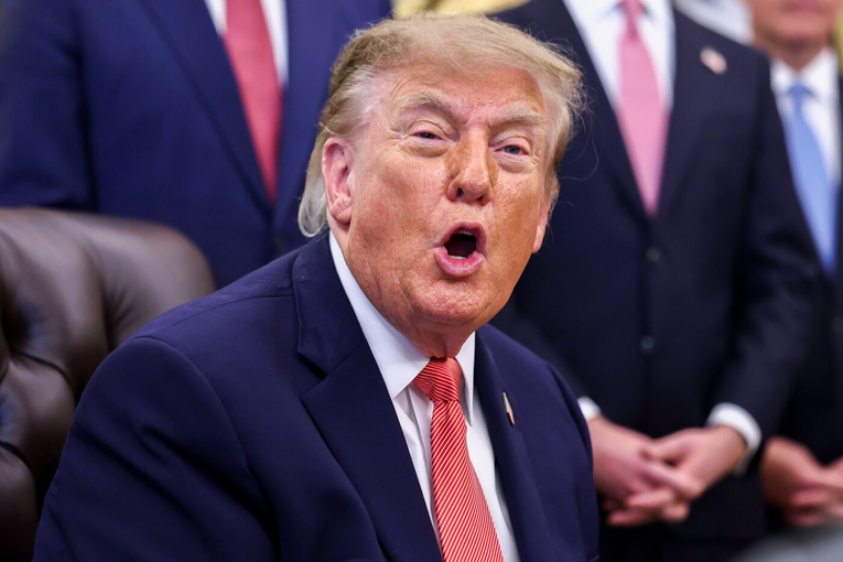 Trump: Imam pravo ponovno se kandidirati za predsjednika jer su me prevarili