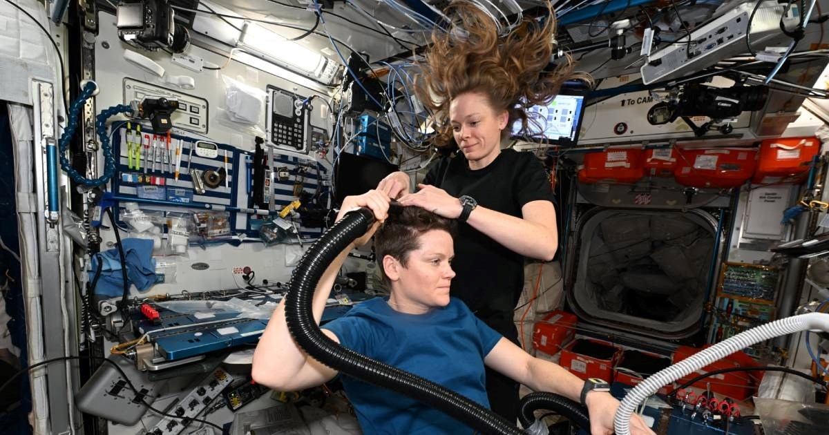 Kako izgleda šišanje u svemiru? NASA-ina astronautkinja objavila fotke