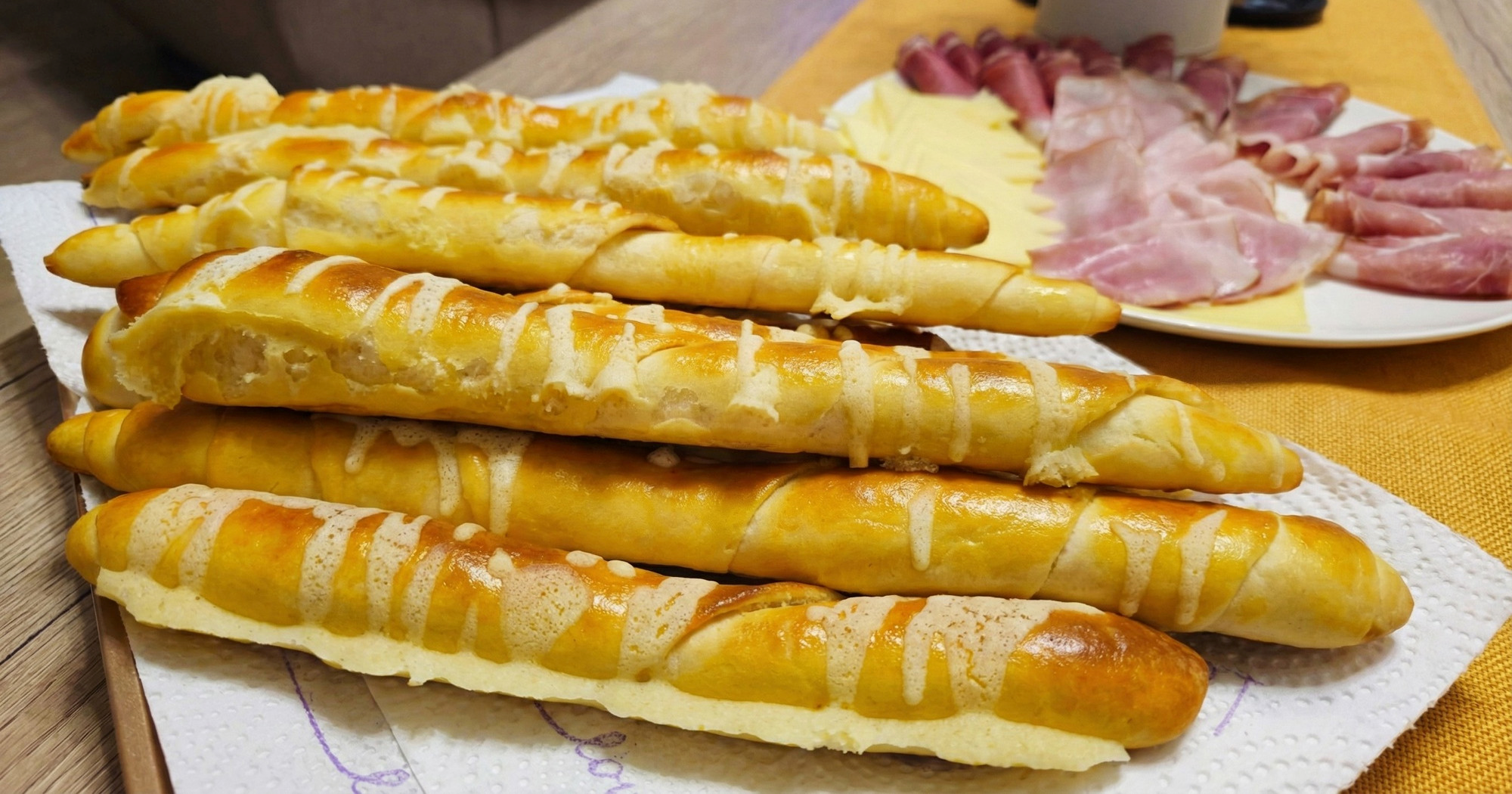 Jednostavan recept za domaće slance kao iz pekare, zapišite si ga