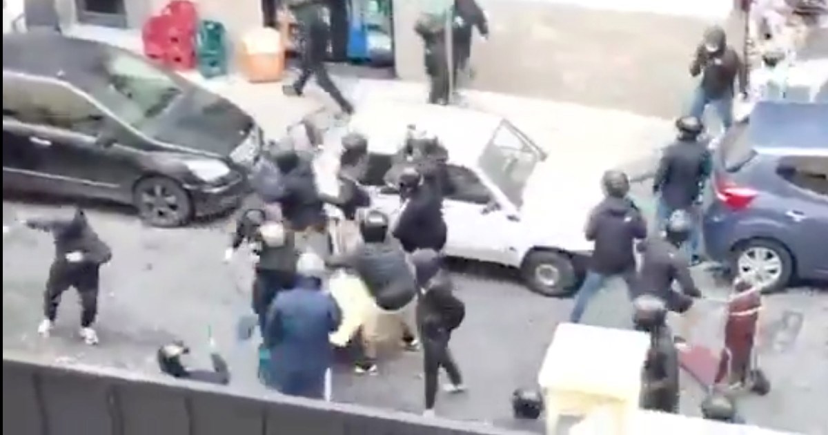 VIDEO Navijački rat prije utakmice Lige prvaka. Ovako su izgledale ulice Napulja