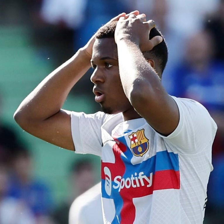 Barca tjera igrača koji je trebao biti zvijezda. Sport: Jedno od najvećih razočaranja