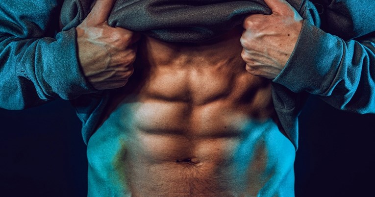 Muškarci s isklesanim trbušnim mišićima objasnili zašto to nekad nije vrijedno truda