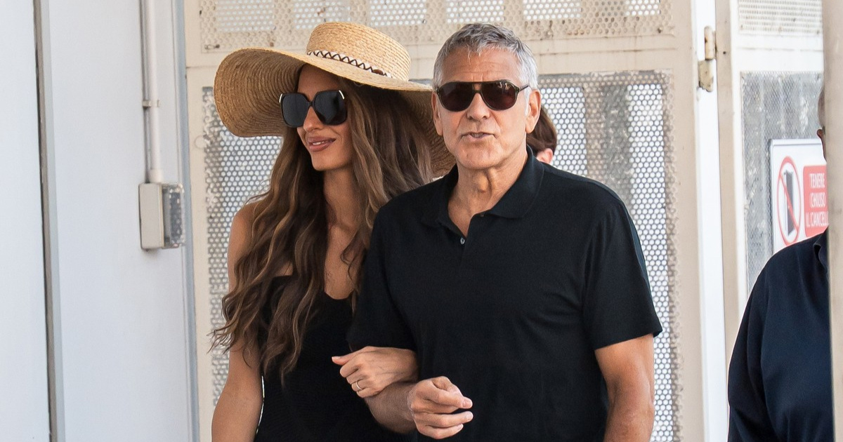 Ljetna torba koju nose Amal Clooney i Taylor Swift opet je posvuda