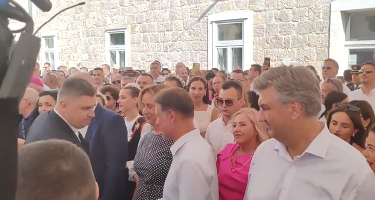 VIDEO Milanović se u Sinju rukovao s Njonjom, s Plenkovićem nije