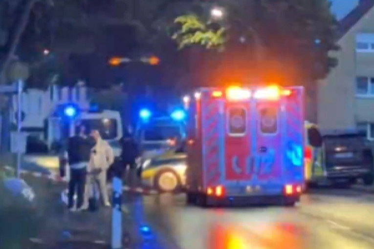 Gotova talačka kriza u Dortmundu. Srbin zatočio tri kćeri, pucao na policiju