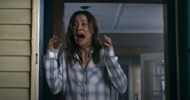 Stigao je trailer za Shelby Oaks, film o ukletom gradu i nestalim lovcima na duhove