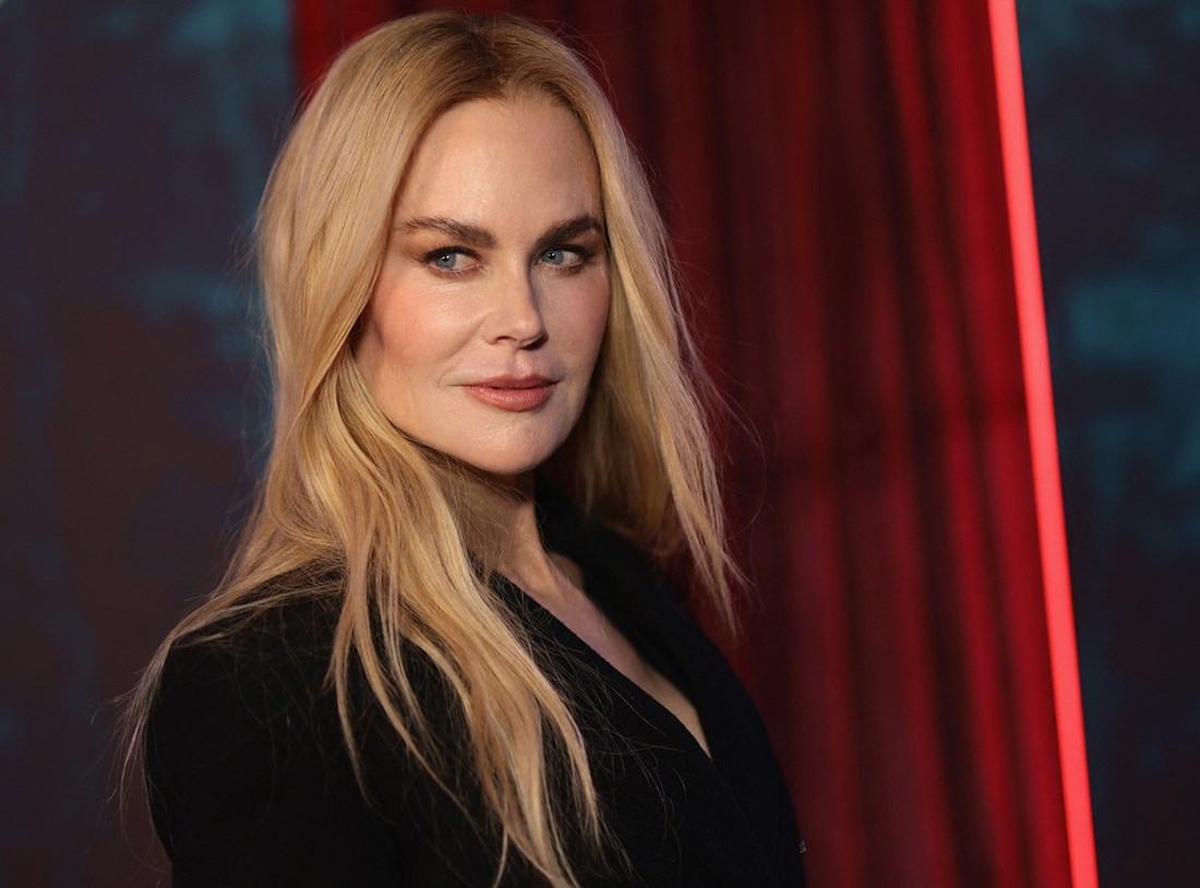 Nicole Kidman u najlonkama i otkopčanoj košulji utjelovila "office siren" trend