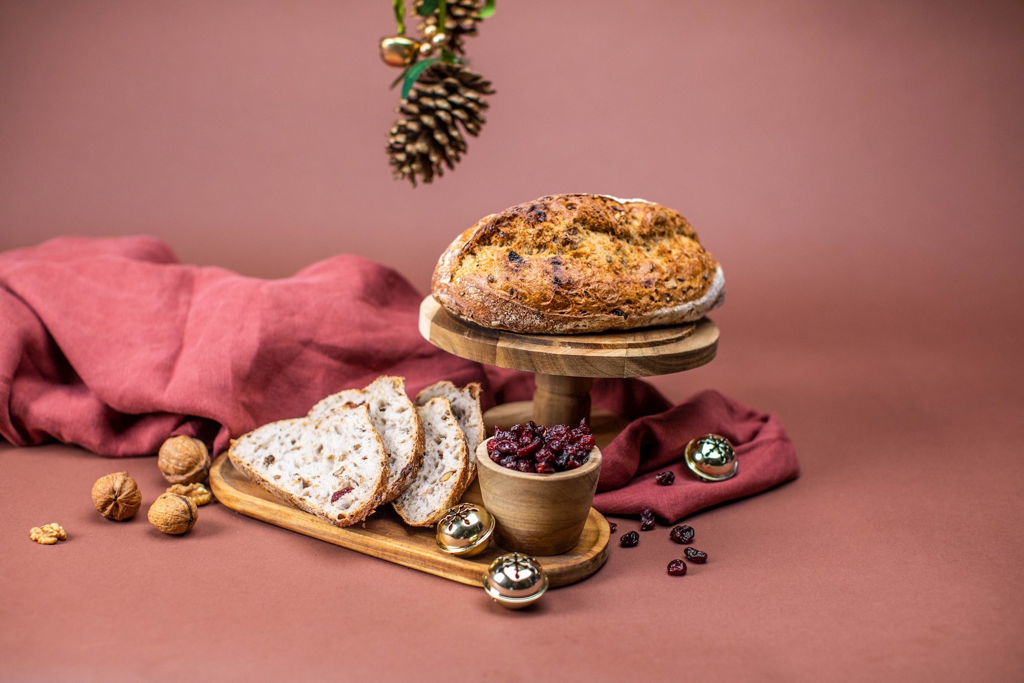 Najukusniji božićni kruh ove godine – Mlinarov sourdough s brusnicama i orasima