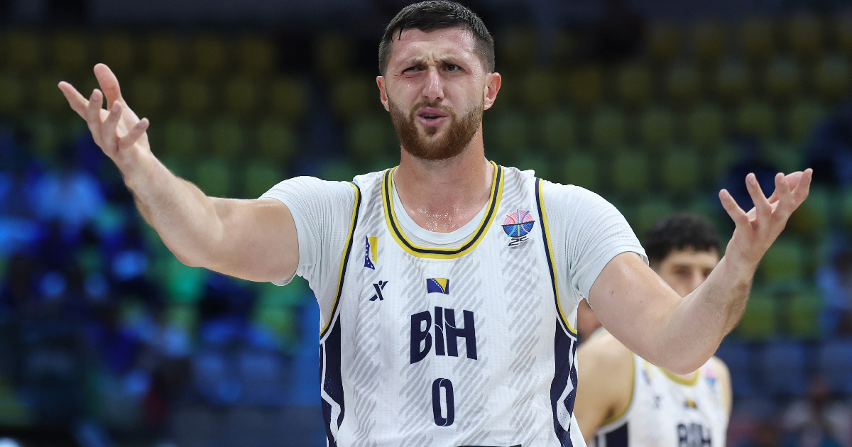 Nurkić: Izaberite zastavu koju želite, samo nam dajte da predstavljamo ...