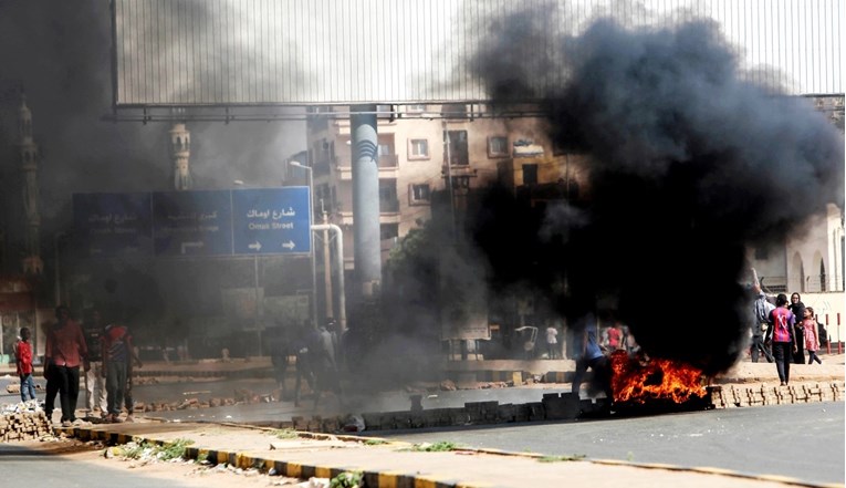 Što se događa u Sudanu? Vojska preuzela vlast, ovo su odgovori na ključna pitanja