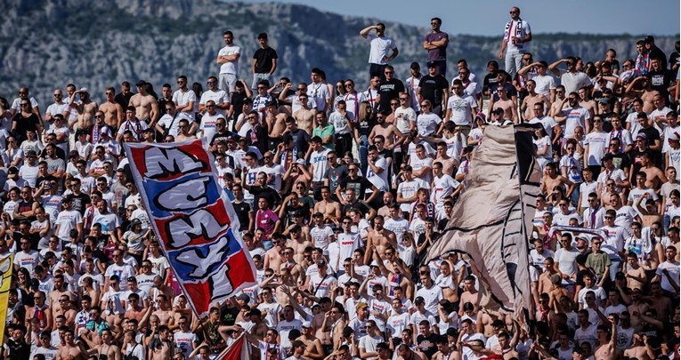 Zira prodaje ulaznice hajdukovcima za 1 euro. Evo kako ih nabaviti