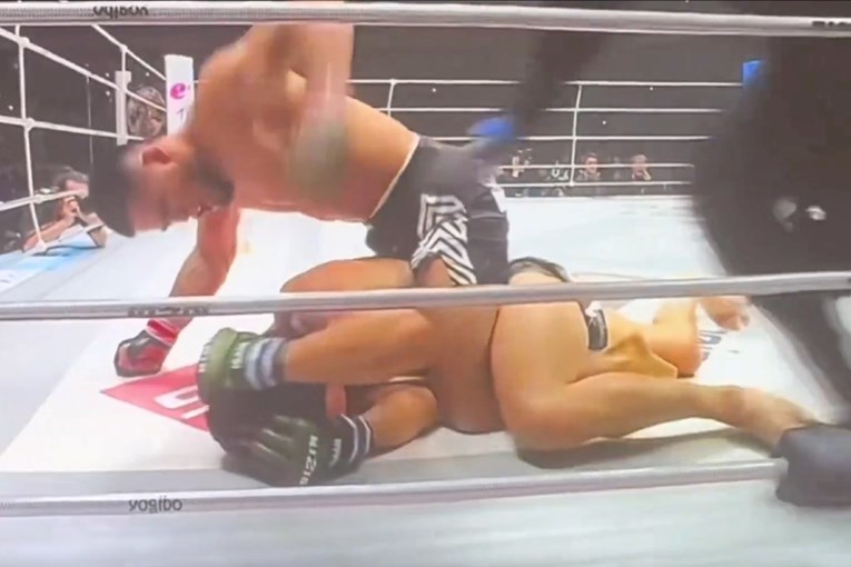 Zastrašujuć poraz japanske MMA zvijezde. Iznesen je na nosilima nakon borbe za naslov
