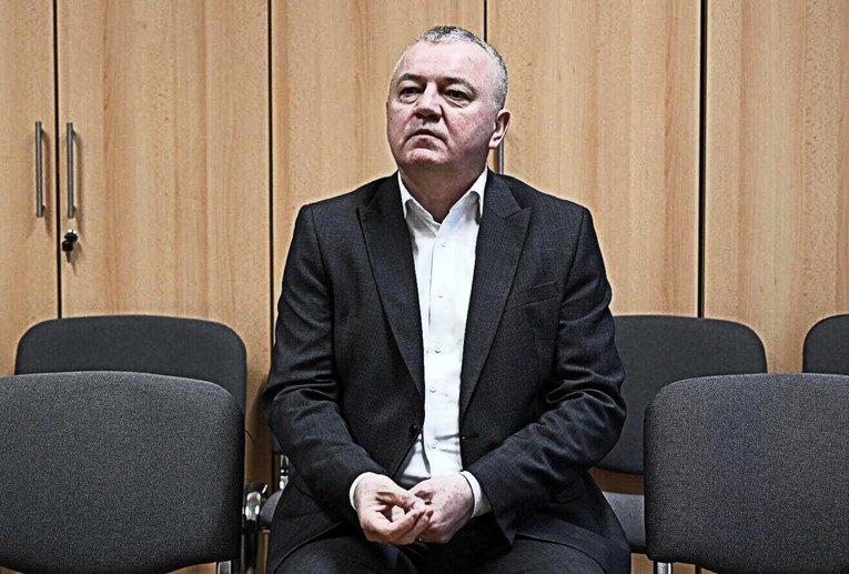 Bivši ministar na sudu: Kako sam potpisao pretragu mobitela, a na njoj nisam bio?