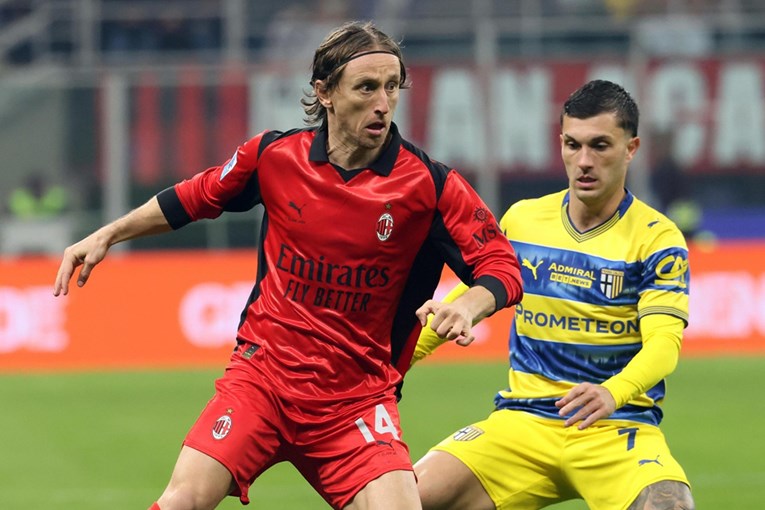 Španjolci istaknuli Modrićevu plaću: Budućnost mu je neizvjesna