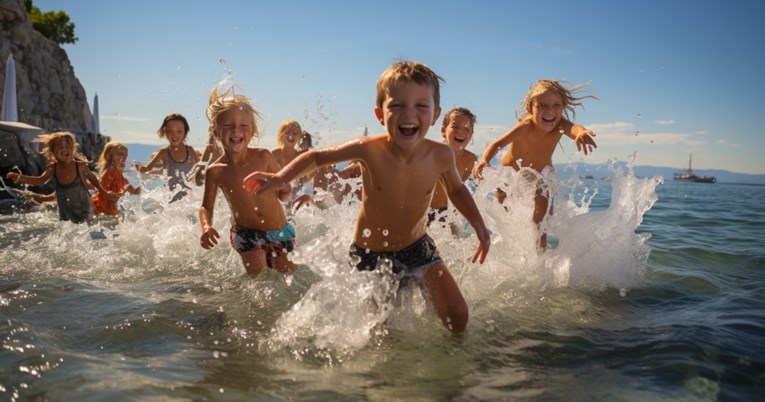 Na krcatim plažama djecu vrebaju slatke kraste, evo što roditelji trebaju znati