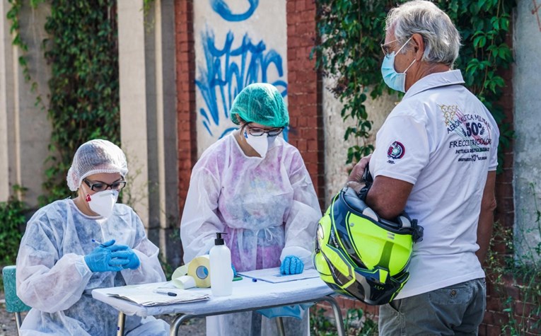 Italija prvi put od svibnja ima preko 1000 novozaraženih