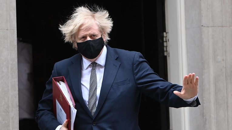 Boris Johnson zbog putovanja u inozemstvo pod istragom parlamenta