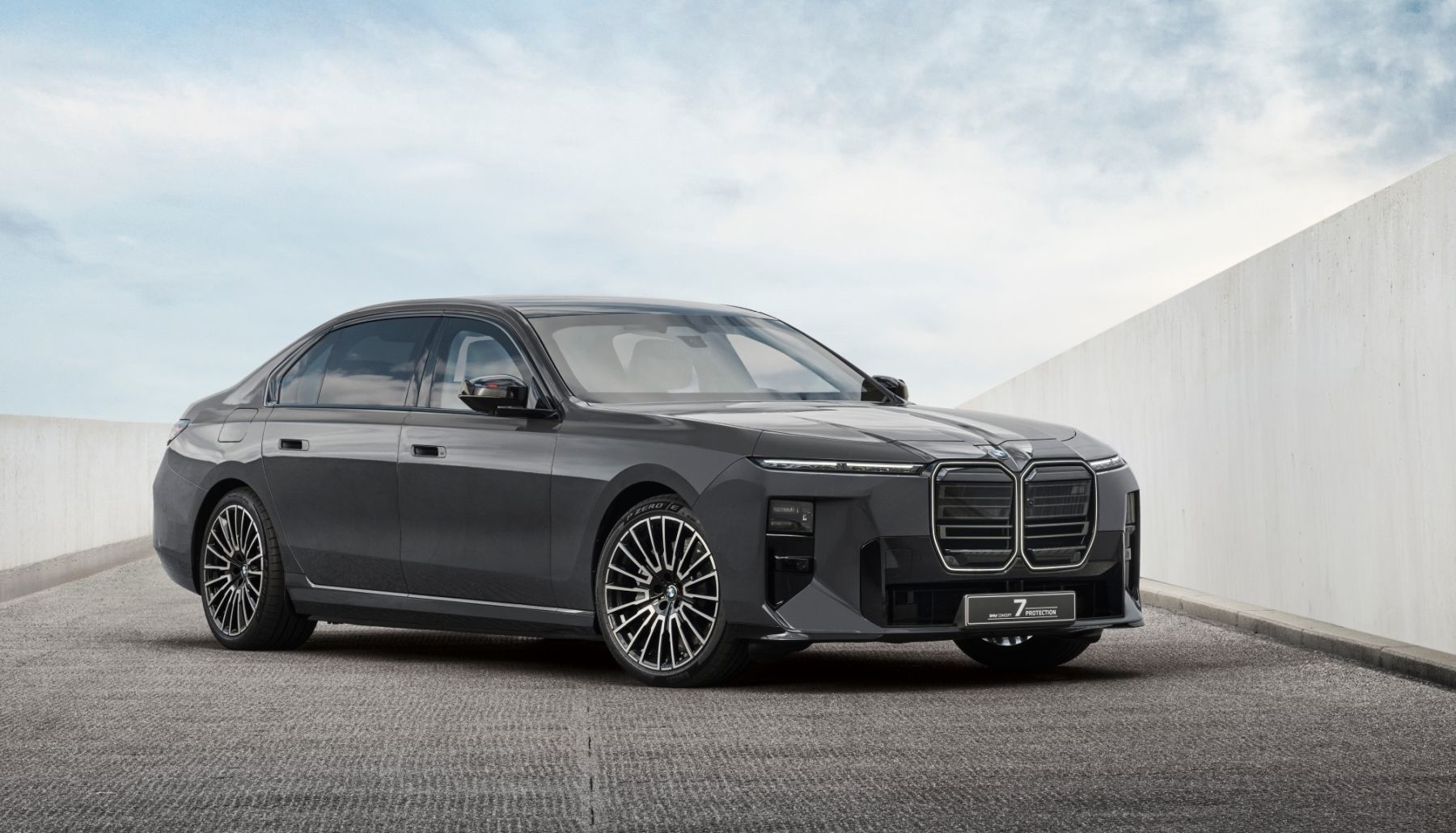 BMW Concept 7 Protection: Diskretna oklopna limuzina za dobre i poštene ljude