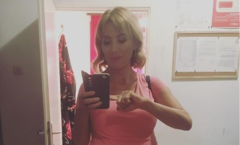 Ecija Ojdanić iznenadila fanove debeljuškastom pojavom: "Tako sam ja u trudnoći"