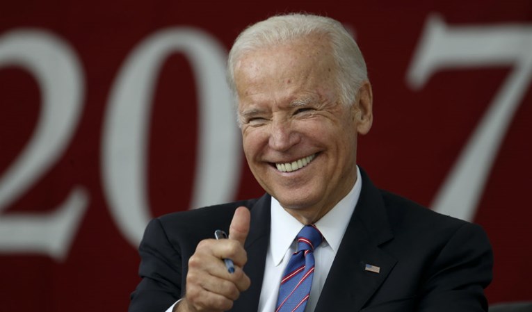 Tko je Joe Biden, novi predsjednički kandidat? Po anketama vodi među demokratima