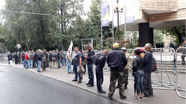 Ratni veterani u BiH stižu pred parlament
