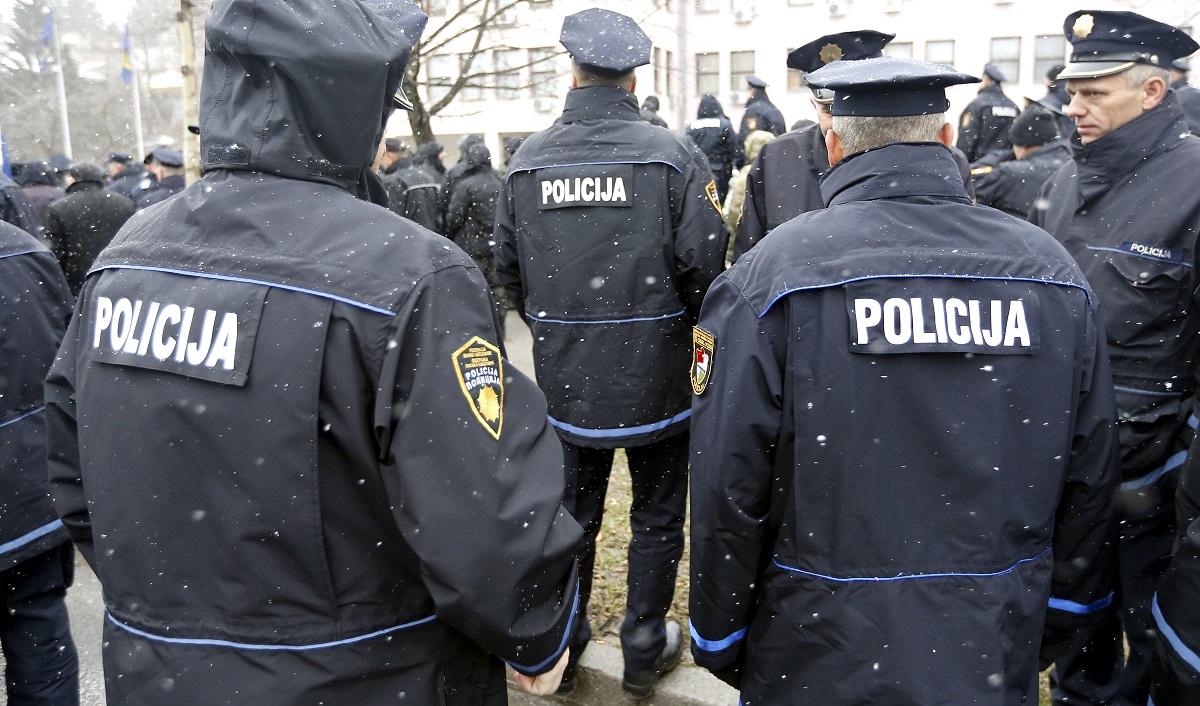 U Sarajevu 15 uhićenih u policijskoj raciji protiv krijumčara droge