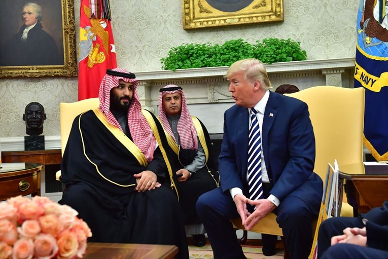 Trump sad kaže da nije zadovoljan saudijskom pričom o ubojstvu, ali brani princa