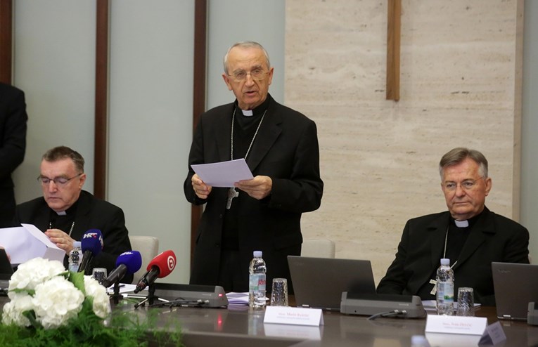 Sastali su se hrvatski biskupi, pričat će o zlostavljanju djece u Crkvi