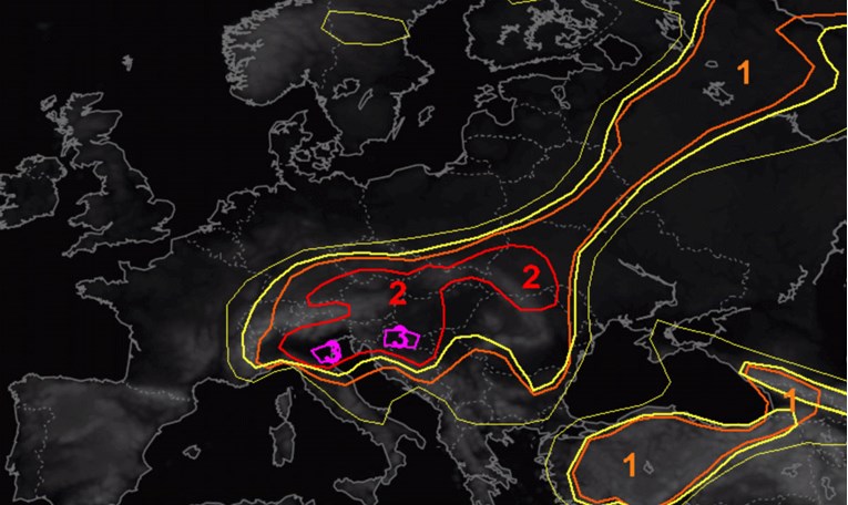 Europski servis zbog oluja izdao najviše upozorenje za dijelove Hrvatske