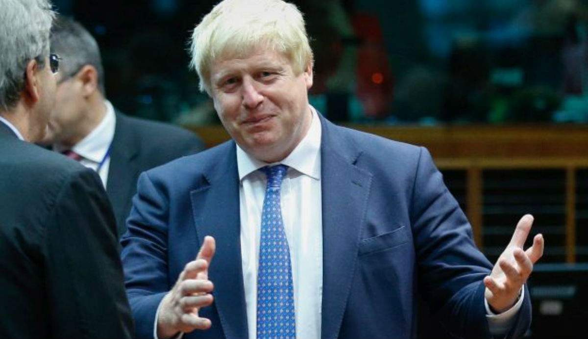 Boris Johnson usporedio žene u burkama s poštanskim sandučićima