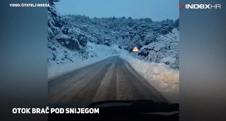 VIDEO Pogledajte Brač prekriven snijegom