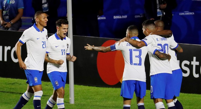 BRAZIL - BOLIVIJA 3:0 Coutinho s dva gola donio stotu pobjedu Brazilu na Copi