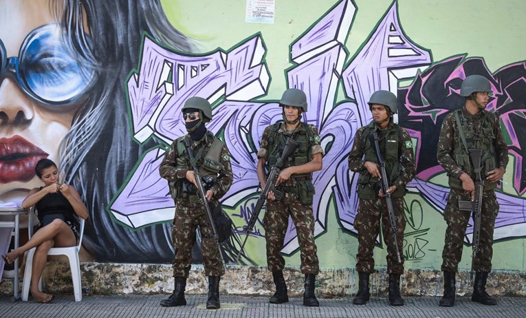 Brazil šalje vojsku na kriminalne bande