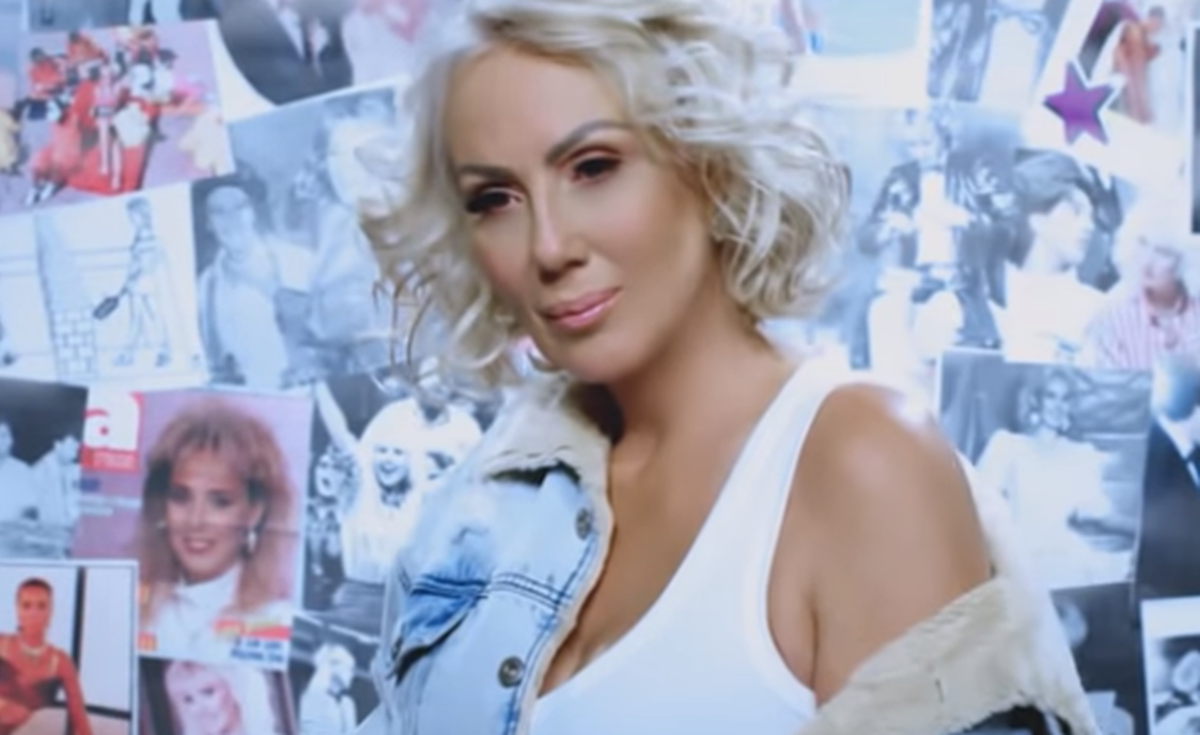 Lepa Brena se u 58. godini snimila u pozi koju je teško izvesti i mlađim ženama
