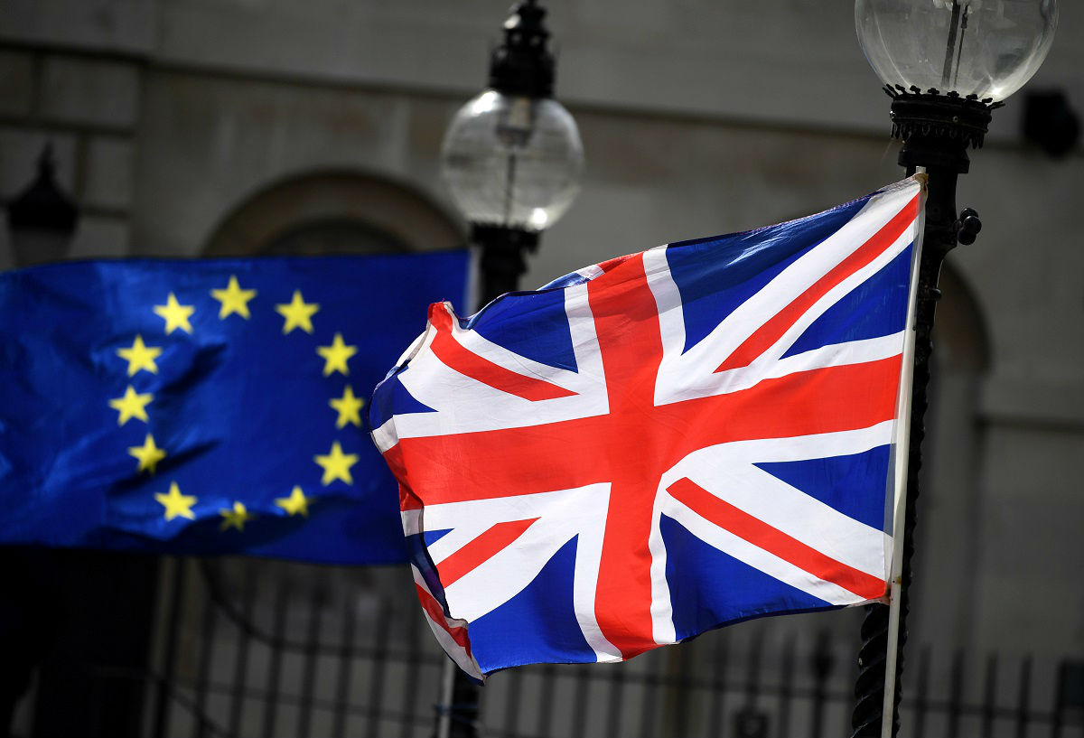 Times: Ako se ne postigne dogovor, EU želi carinske kontrole u Irskom moru