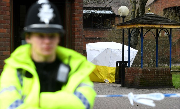 U Engleskoj umrla dvojica dječaka, policija uhitila dvoje ljudi