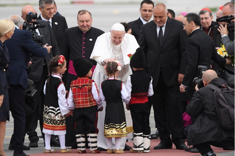 Papa doputovao u Bugarsku