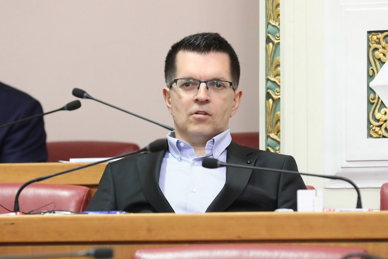 Bunjac: HNB je uzrok mnogih zala, a guverner je poput meteorologa