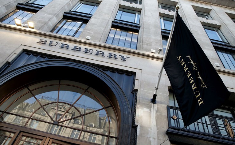 Burberry spalio odjeću u vrijednosti od 230 milijuna kuna