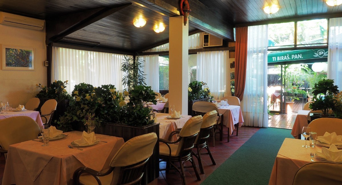 Počelo rušenje jednog od najomiljenijih zagrebačkih restorana 20. stoljeća