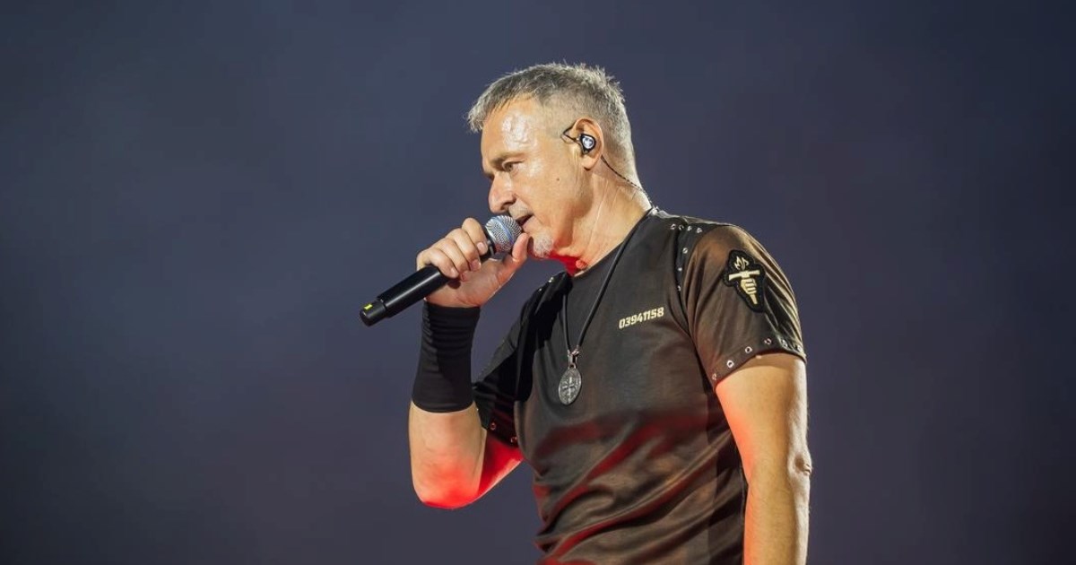 Ovo nismo čuli u Zagrebu: Thompson otpjevao Prijatelje u Sinju, tisuće pjevale s njim