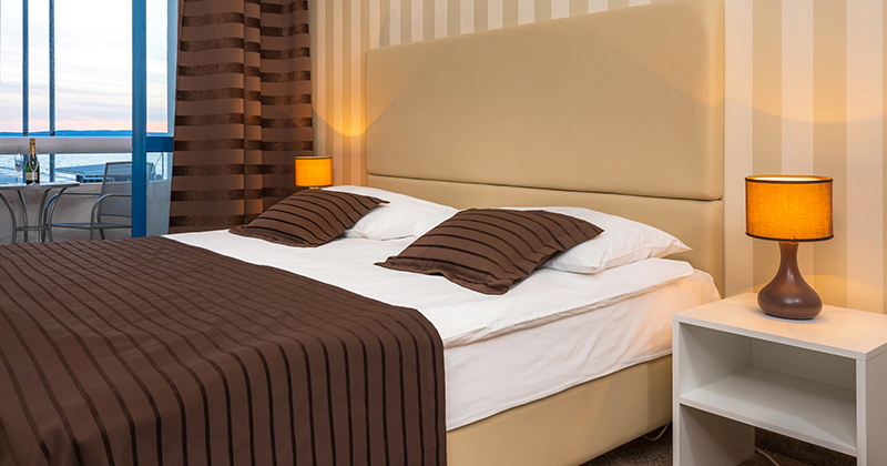 Splitski hotel Jadran najavio rasprodaju: Za 200 eura možete odnijeti cijelu sobu