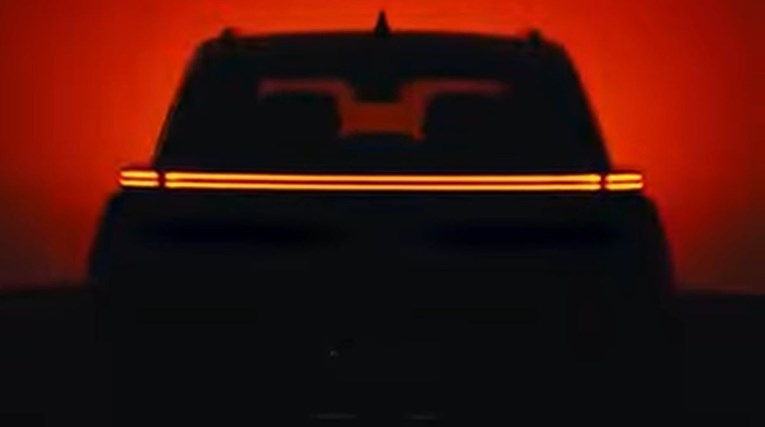 Toyota zagonetnom fotografijom najavljuje novi SUV ili crossover