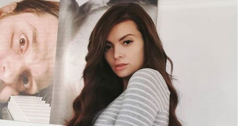 Ella Dvornik oduševila pratitelje statusom o imenu bebe
