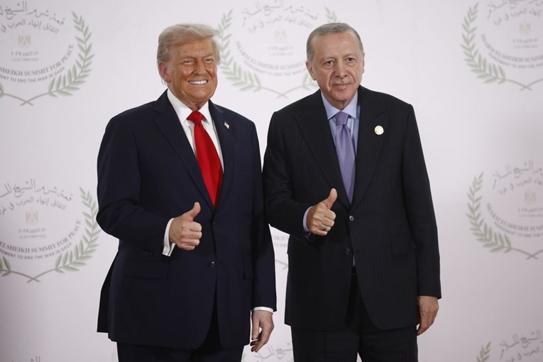 Trump i Erdogan razgovarali o Siriji