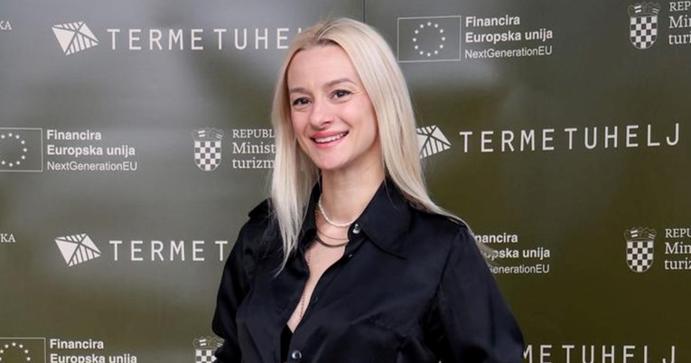 "Upravo naručila": Petra Kurtela nahvalila suknju iz Reserveda, sad je svi žele