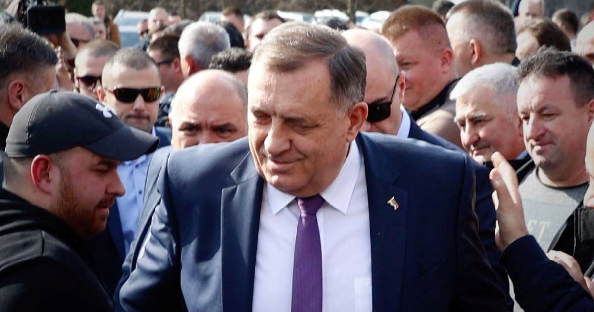 Dodik se htio zakonom zaštititi od kaznenog progona. Ustavni sud: To je protuustavno