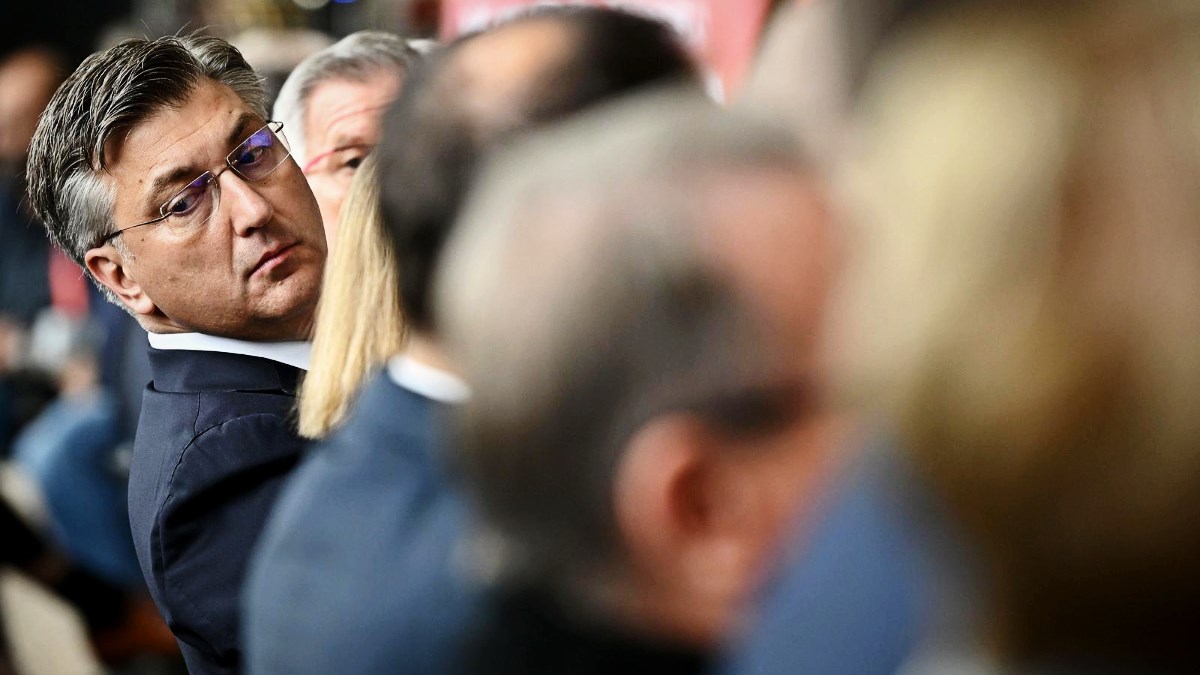 GLAS: Plenković zabranom rada nedjeljom skreće pozornost s korupcije i kriminala